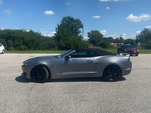Used 2019 Chevrolet Camaro SS RWD image 3