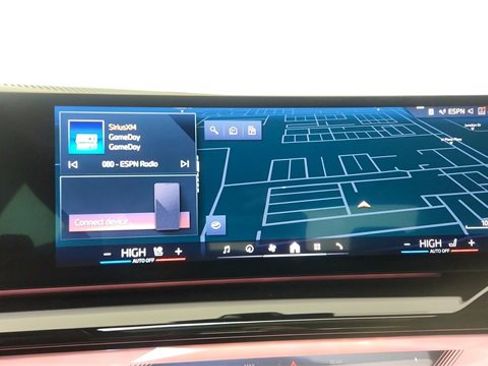 Used 2025 BMW 540i xDrive image 45