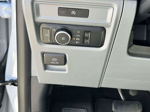 Used 2025 Ford F150 XLT w/ Equipment Group 301A Standard AWD/4WD image 19