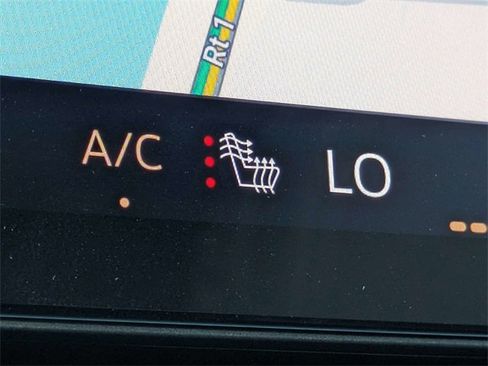 New 2025 Buick Enclave Preferred image 24