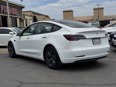 Used 2023 Tesla Model 3 Standard Range RWD image 13