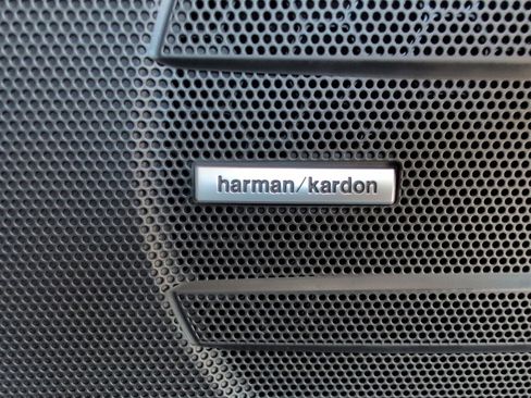 Used 2025 Subaru Ascent Limited image 16