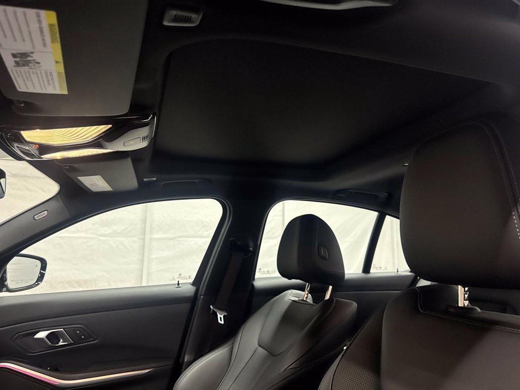 Used 2025 BMW M340i RWD image 20