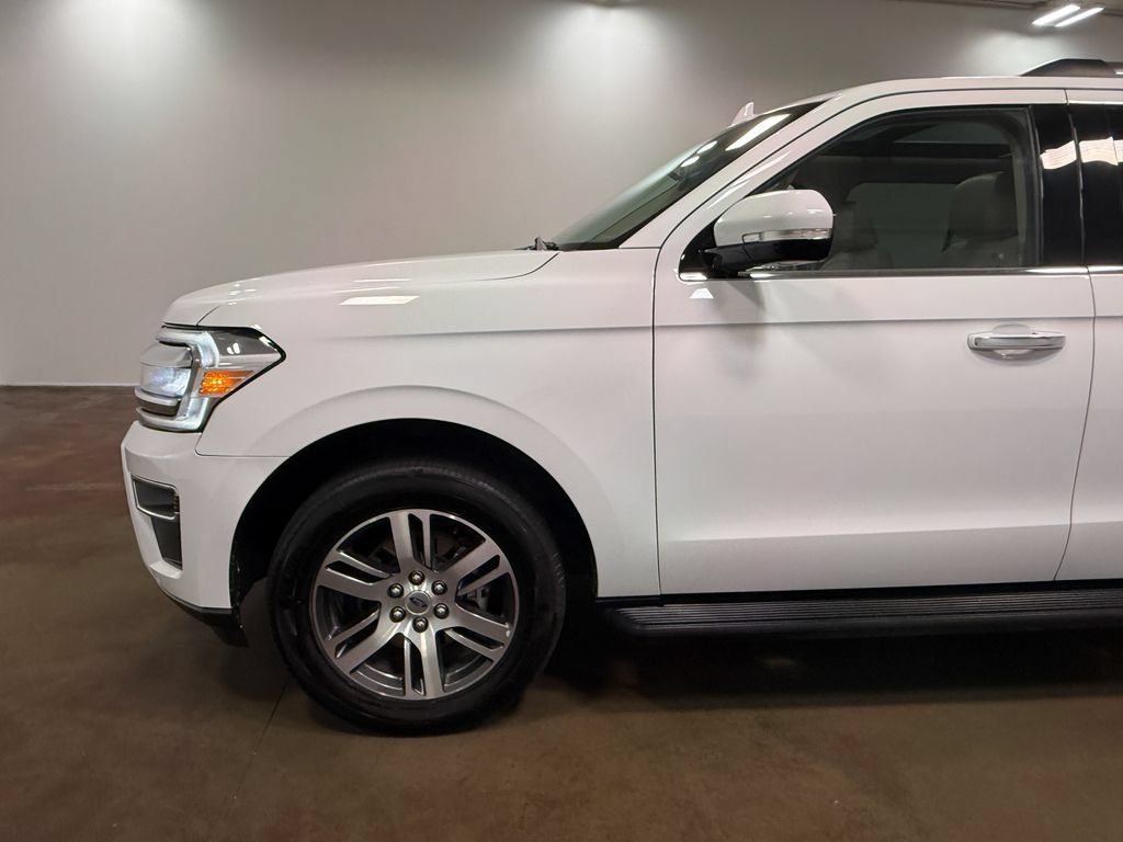 Used 2024 Ford Expedition Limited AWD/4WD image 38