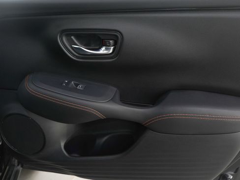 Used 2024 Honda HR-V Sport image 18