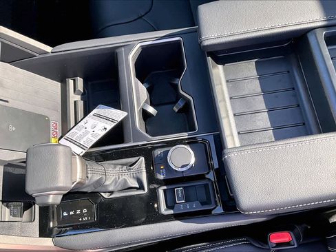New 2026 Toyota Tundra Limited AWD/4WD image 7