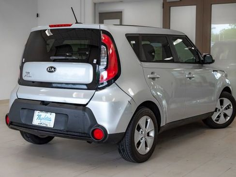 Used 2015 Kia Soul FWD image 21