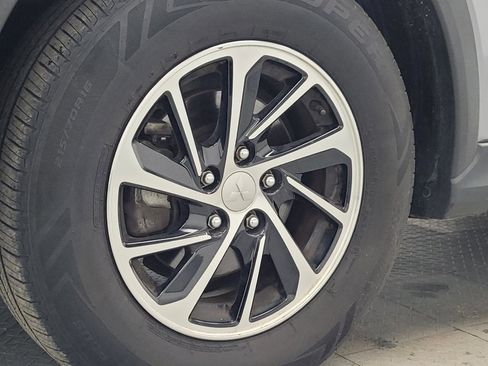 Used 2020 Mitsubishi Eclipse Cross ES image 31