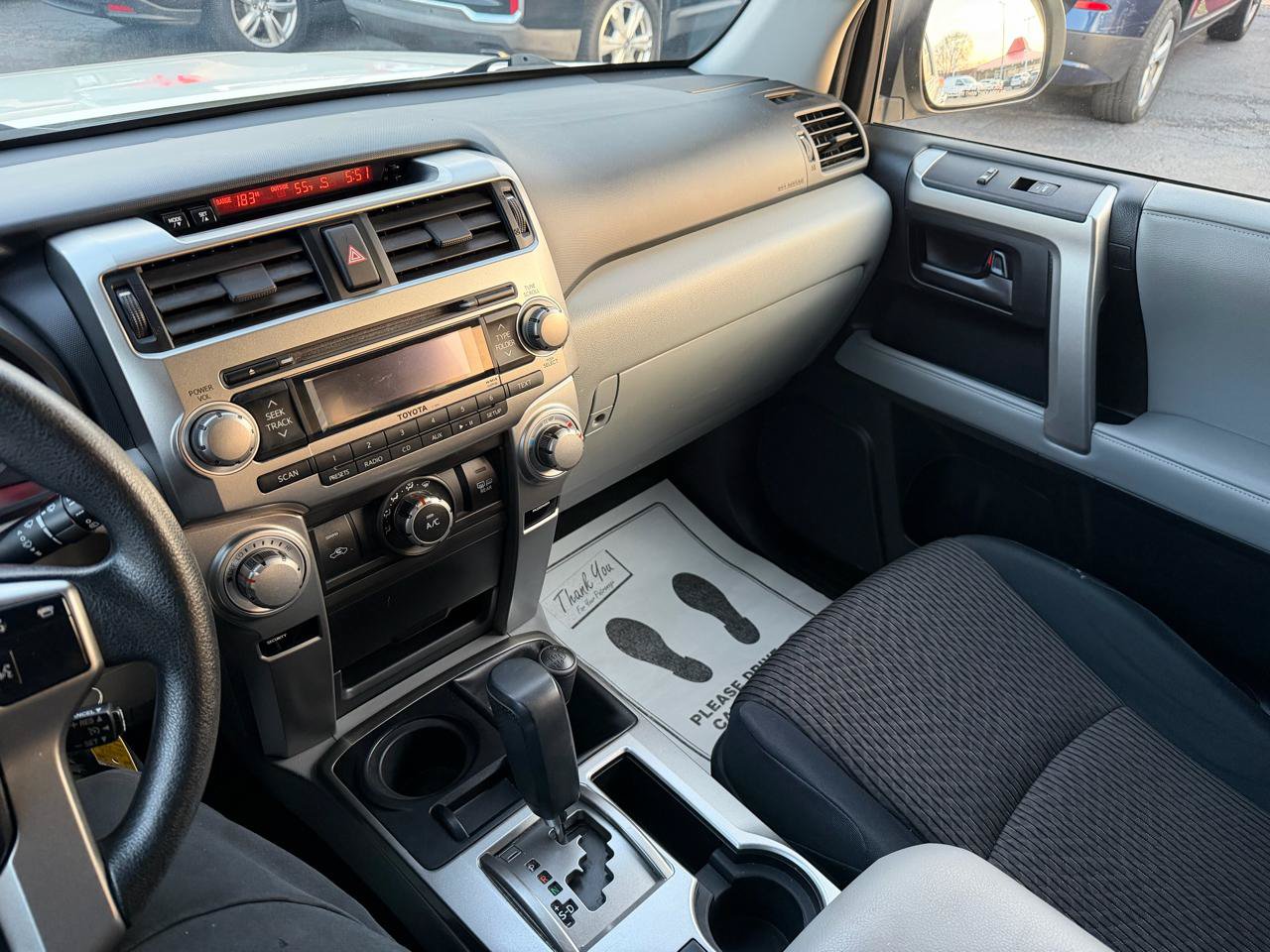 Used 2010 Toyota 4Runner SR5 w/ Convenience Pkg AWD/4WD image 21
