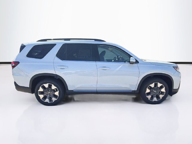 New 2026 Honda Pilot Touring image 8