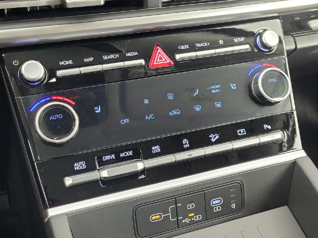 Certified 2025 Hyundai Santa Fe XRT AWD/4WD image 31