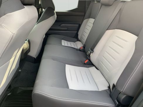 Used 2024 Toyota Tacoma TRD Off-Road image 12