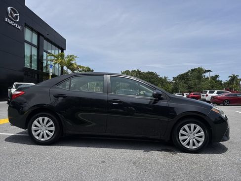 Used 2014 Toyota Corolla LE FWD image 23