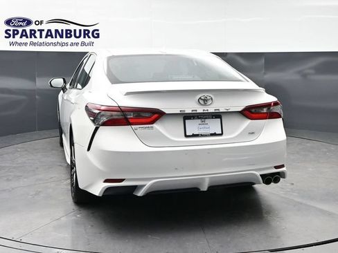 Used 2024 Toyota Camry SE FWD image 8