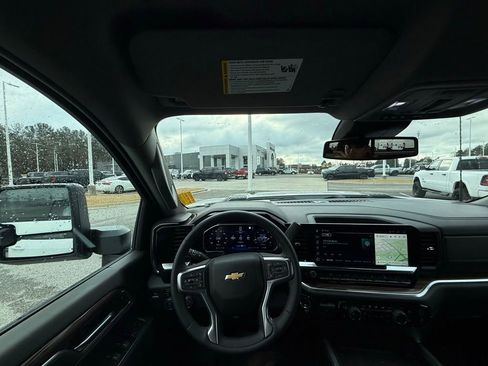 Used 2026 Chevrolet Silverado 3500 LT w/ All Star Edition image 13