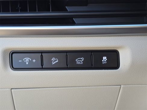 New 2025 Kia Telluride S image 29