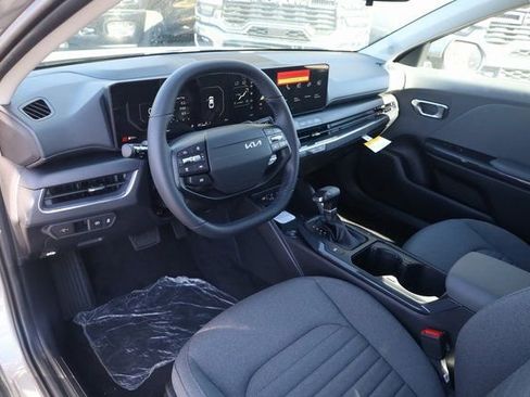 New 2025 Kia K4 GT-Line Turbo FWD image 11