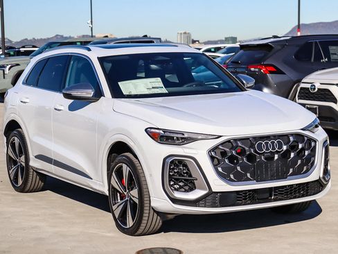 New 2025 Audi SQ5 Premium Plus AWD/4WD image 3