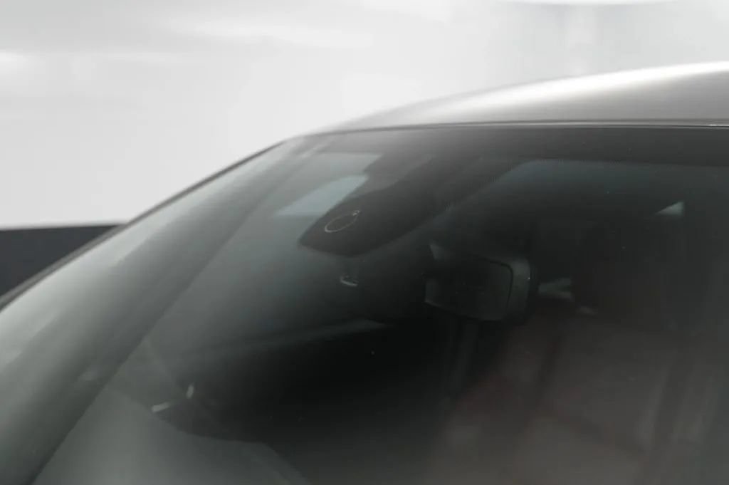 Used 2022 Dodge Durango SRT AWD/4WD image 12