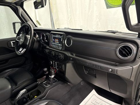 Used 2023 Jeep Wrangler Unlimited Rubicon 4xe w/ Steel Bumper Group image 10