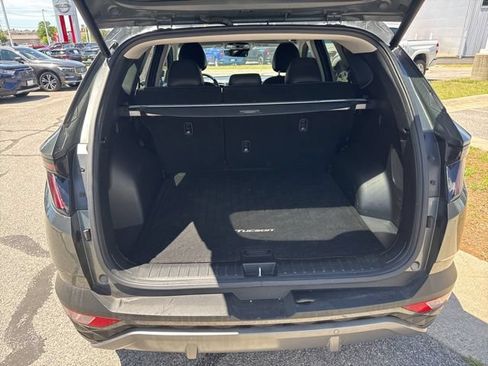 Used 2023 Hyundai Tucson Limited w/ Cargo Package FWD image 7