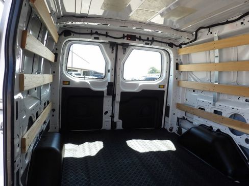 Used 2025 Ford Transit 250 Low Roof w/ Exterior Upgrade Package RWD image 28