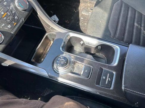 Used 2018 Ford Fusion SE image 37