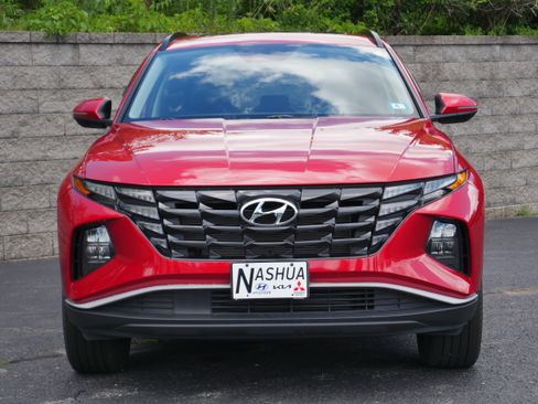 Used 2023 Hyundai Tucson SEL w/ Convenience Package AWD/4WD image 2