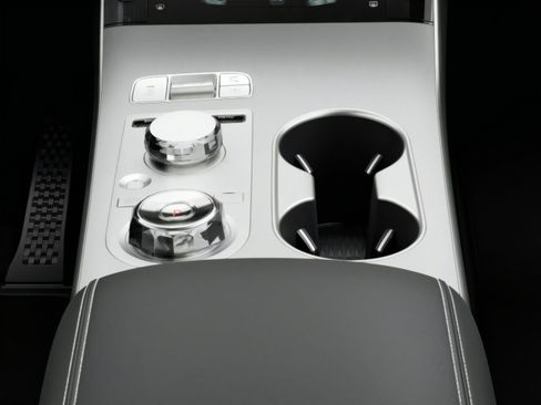 New 2026 Genesis GV70 2.5T Select AWD/4WD image 19