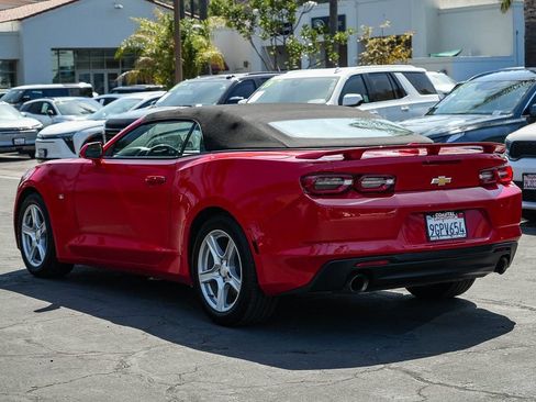 Used 2023 Chevrolet Camaro LT RWD image 4