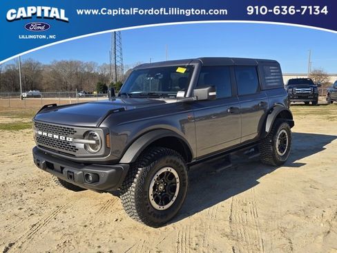 Used 2023 Ford Bronco Badlands image 1
