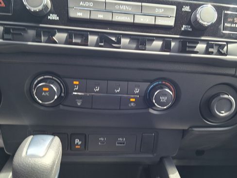 New 2026 Nissan Frontier SV w/ Tow Package AWD/4WD image 10