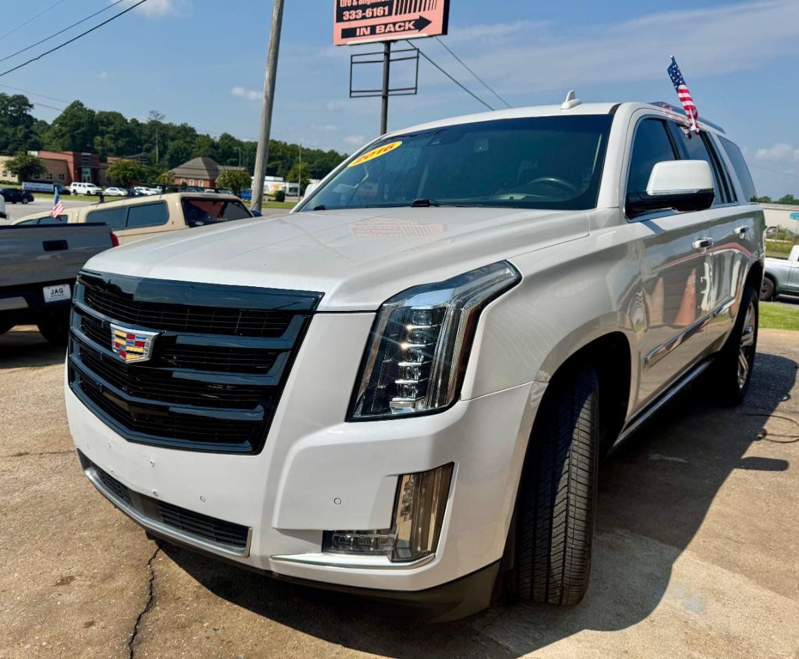Used 2016 Cadillac Escalade Premium AWD/4WD image 5