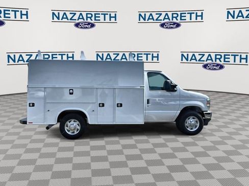 New 2025 Ford E-350 and Econoline 350 Super Duty w/ Power Equipment Group image 9