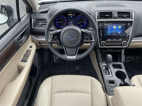 Used 2019 Subaru Outback 2.5i Limited image 9