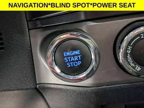 Used 2023 Toyota Tacoma TRD Off-Road w/ Advanced Technology Package image 23