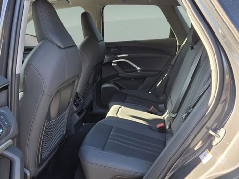 New 2025 Audi Q5 Premium Plus image 27