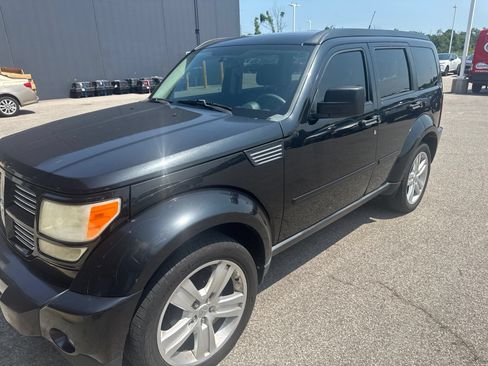 Used 2011 Dodge Nitro Heat RWD image 1