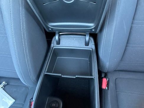 Used 2019 Kia Sorento AWD w/ LX Convenience Package image 21