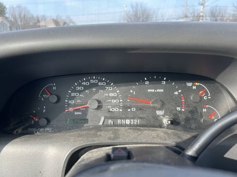 Used 2003 Ford F250 XL image 21