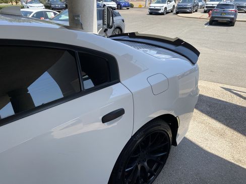 Used 2020 Dodge Charger Scat Pack RWD image 55