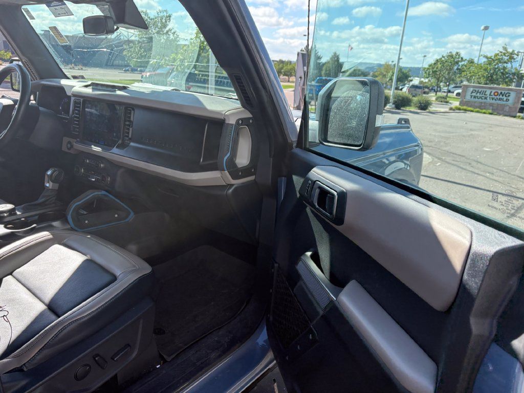 Used 2023 Ford Bronco Wildtrak AWD/4WD image 28