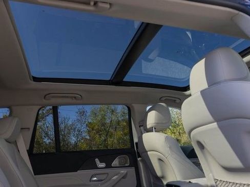 New 2026 Mercedes-Benz GLS 450 4MATIC image 29
