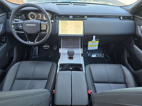 New 2026 Land Rover Range Rover Velar Dynamic SE image 10