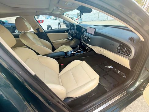 Used 2022 Kia Stinger GT-Line w/ Sun & Sound Package image 28