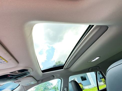 Used 2023 Subaru Outback Touring XT image 23