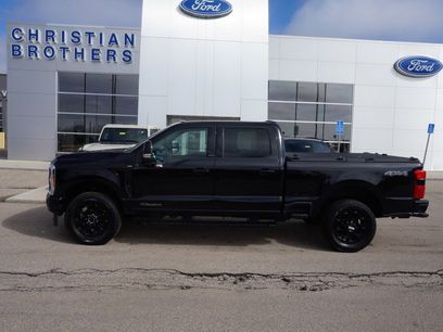 Used 2025 Ford F350 Lariat w/ Black Appearance Package