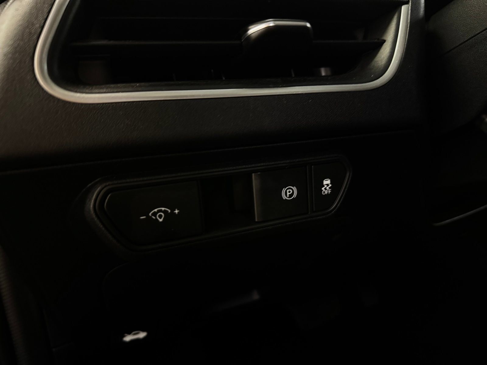 Used 2025 Kia K4 FWD image 22