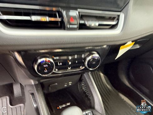 Certified 2024 Chevrolet TrailBlazer LT w/ Convenience Package FWD image 23