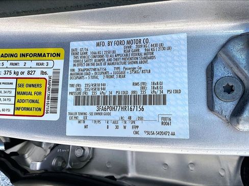 Used 2017 Ford Fusion SE w/ Equipment Group 201A image 36